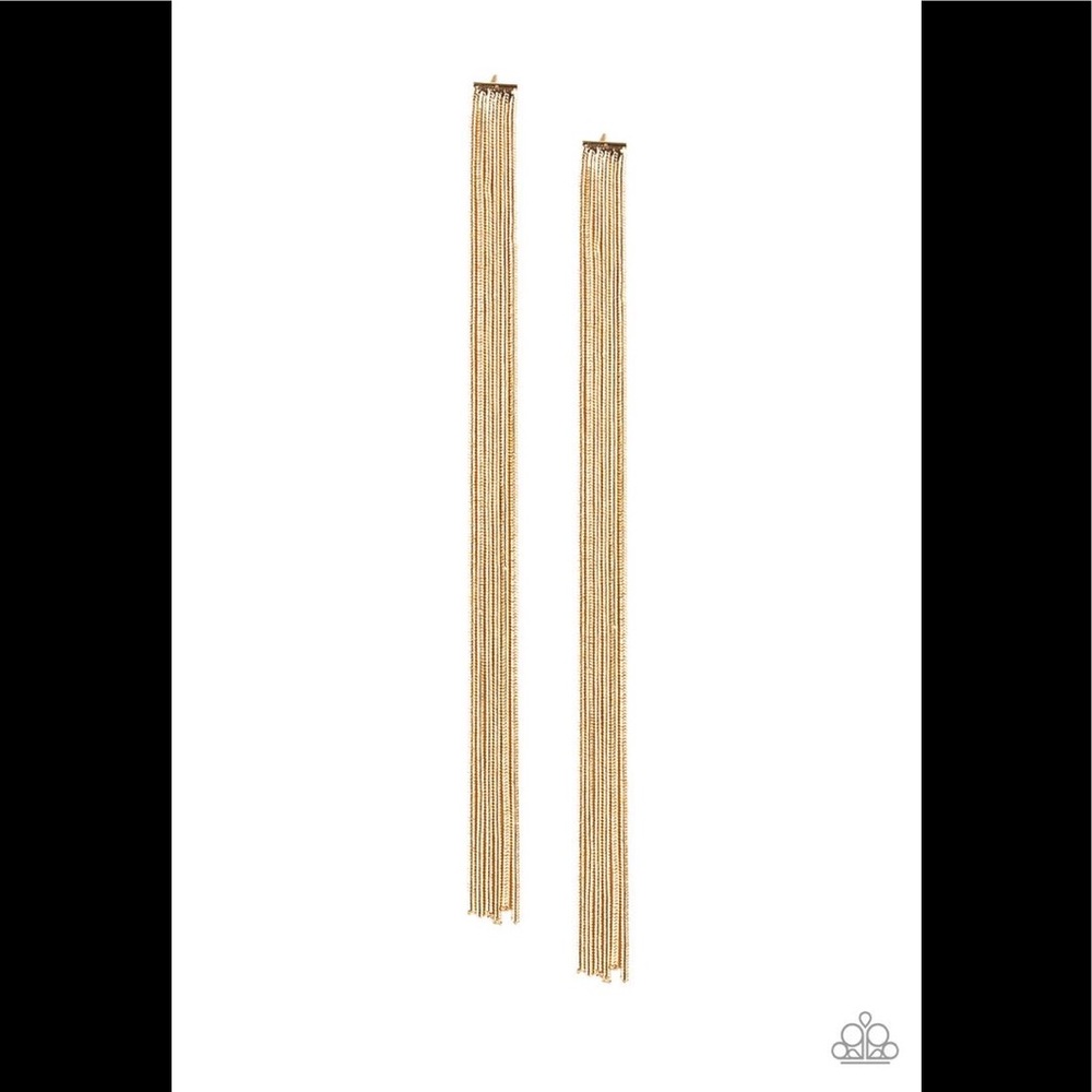 ✨3 for $10✨ Gold earrings